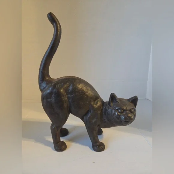 Vintage Black Cat Doorstop Cast Iron Hubley Style Arched Back Tail Up 10” - Picture 1 of 6